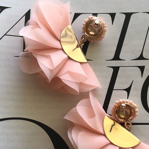 Blush Statement Earrings - Picture 2 of 7